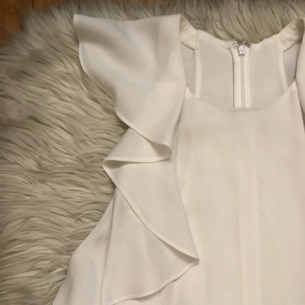 BCBG MAXAZRIA Jenni Ruffle Shoulder Racerback Chiffon White Shift Dress M NWT - Picture 6 of 14